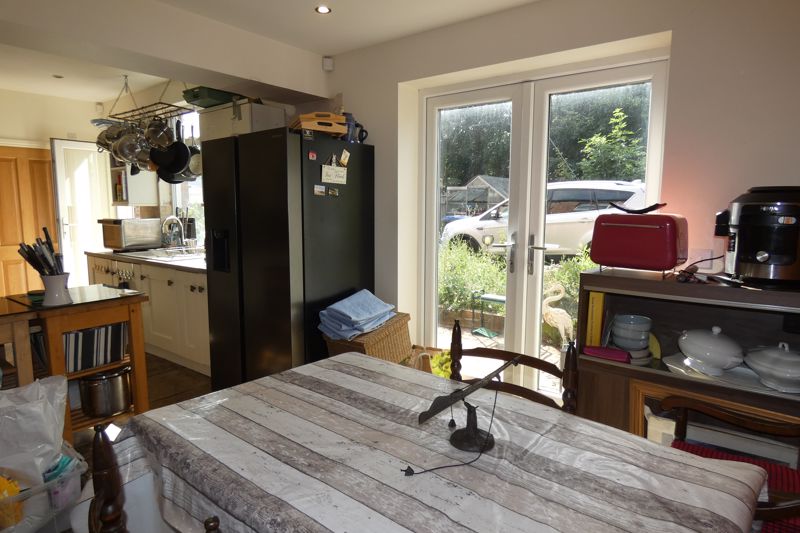 Kitchen/Diner- click for photo gallery